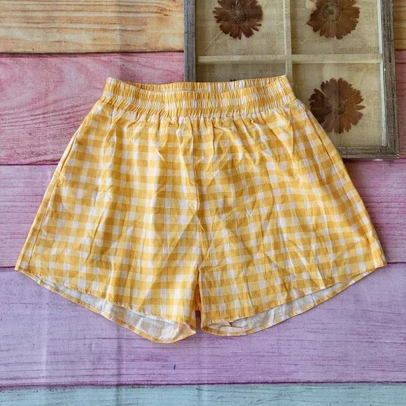 Petal & Pup Yellow Gingham Women's Shorts - Picture 2 of 6